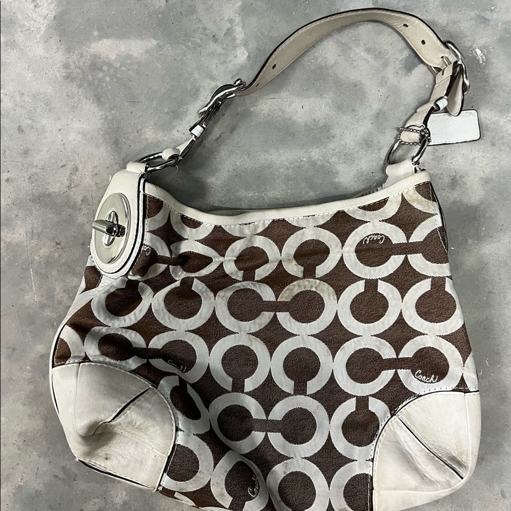 Coach purse 🤍 authentic